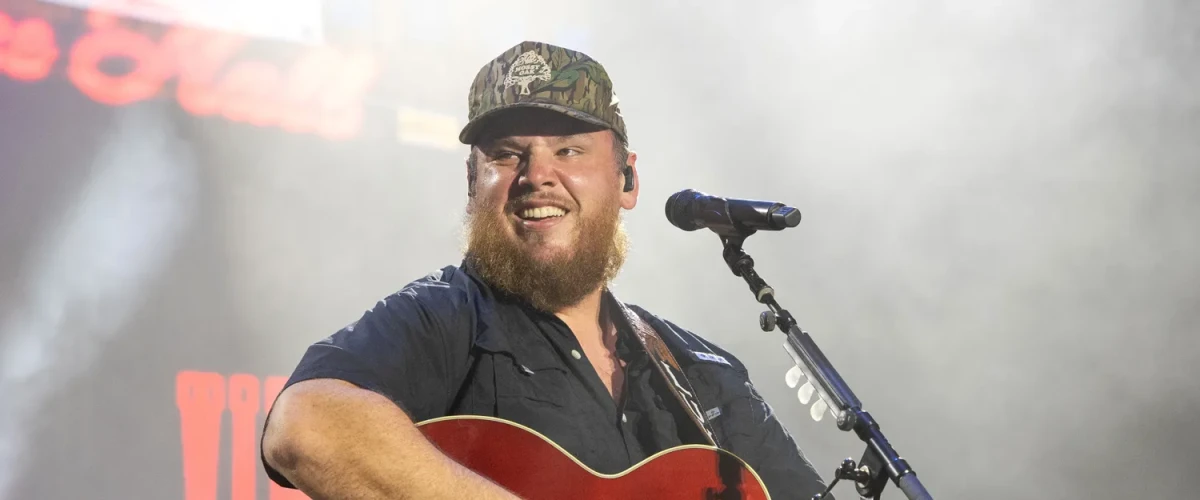 LUKE COMBS en concert à l'Accor Arena le 7 Juiller 2026